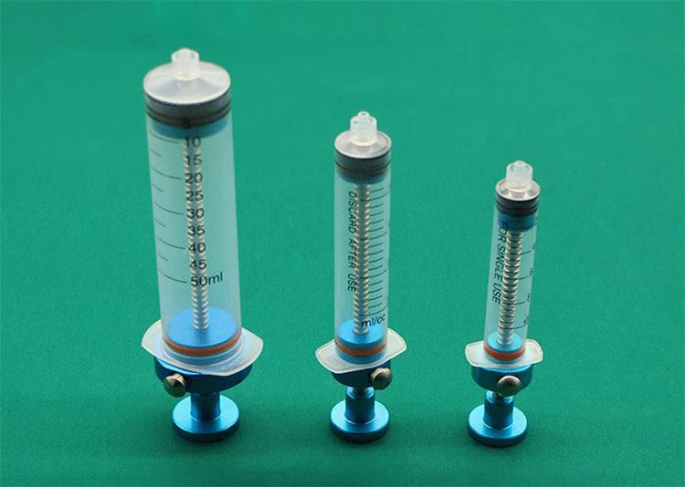 Manual 10ml 20ml 50ml plastic aspirator liposuction syringes needle  kit
