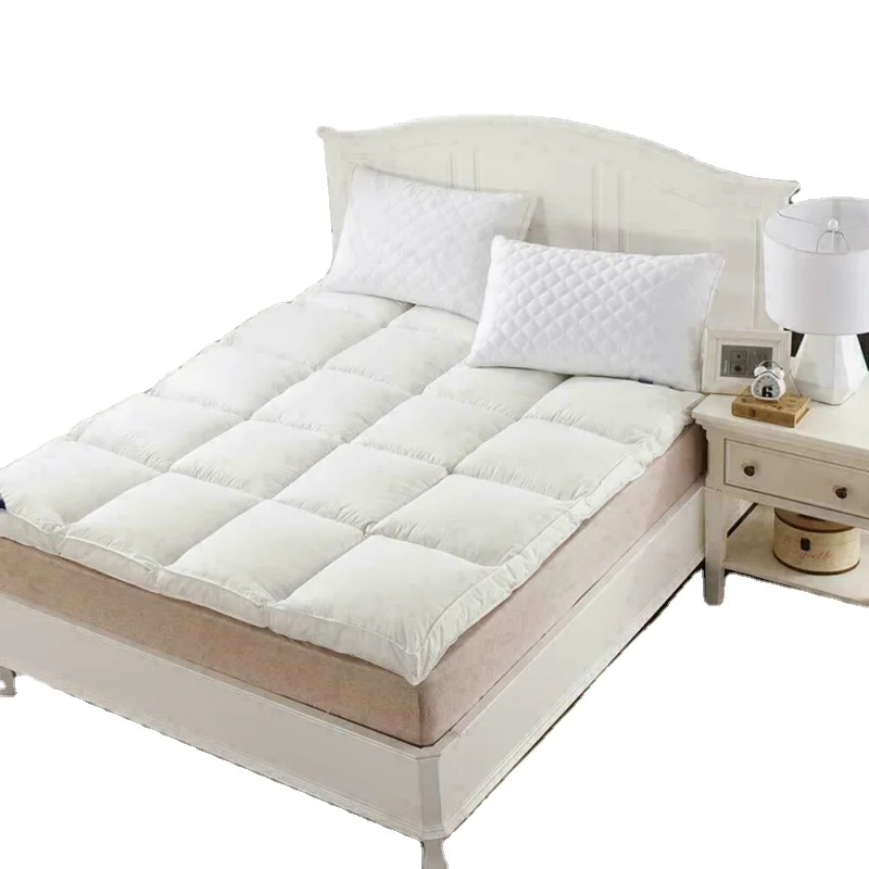 Professional service for a large OEM big order 10cm Gusset Thick Firm Hotel  Customize Size Polyester Filled Bed Mattress Topper