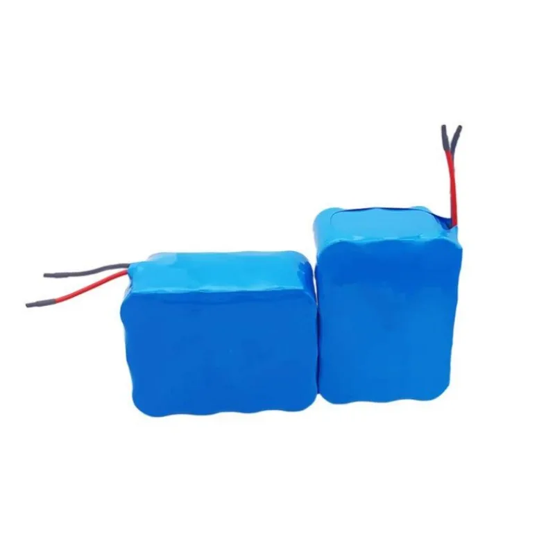 MEDDORE 3.2V 6.4V 12.8V Customized Rechargeable 26650 4000MAH 8000MAH Lithium Li-ion Battery Pack for Solar street light