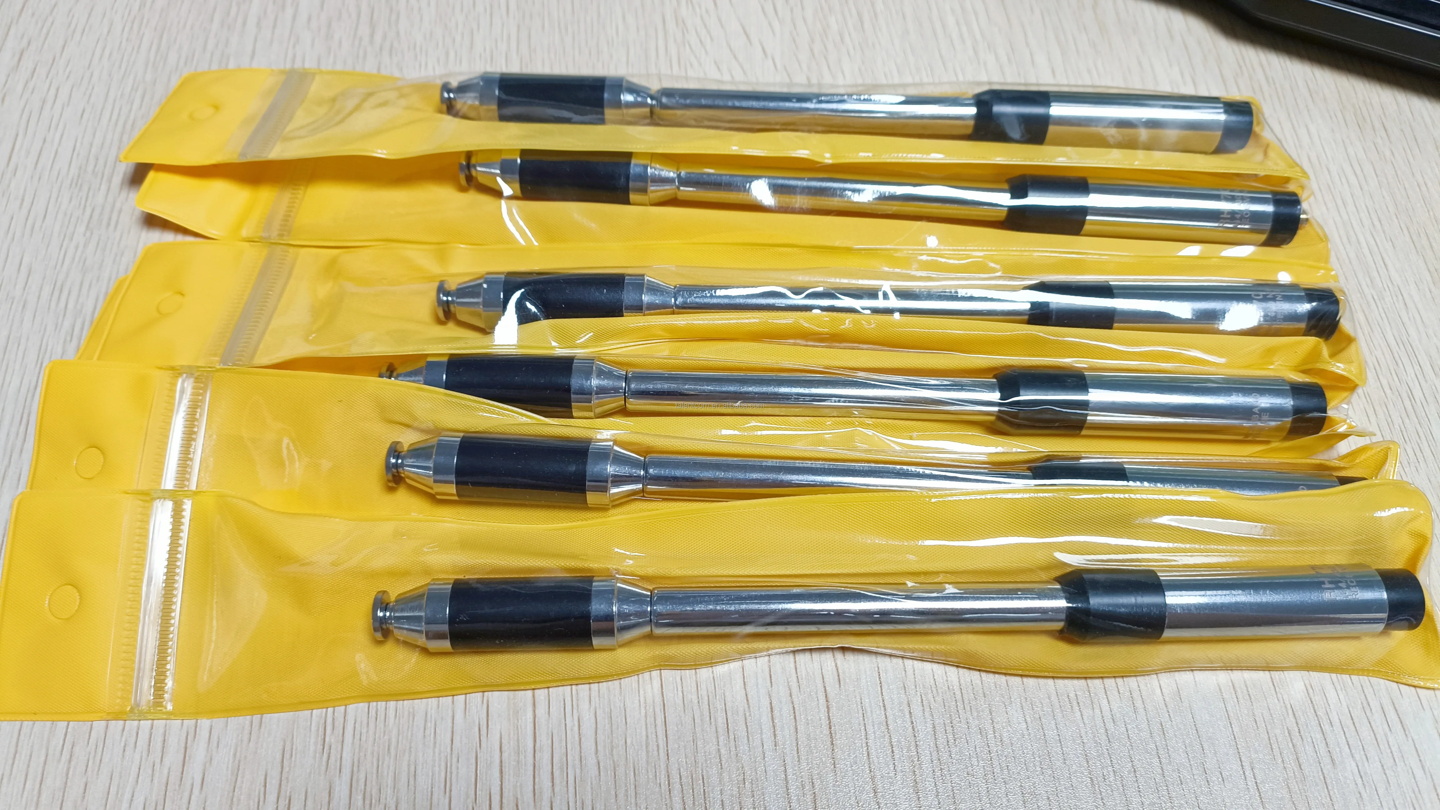 Portable Telescopic Antenna 144/430MHz V/U Walkie Talkie Amateur Antenna