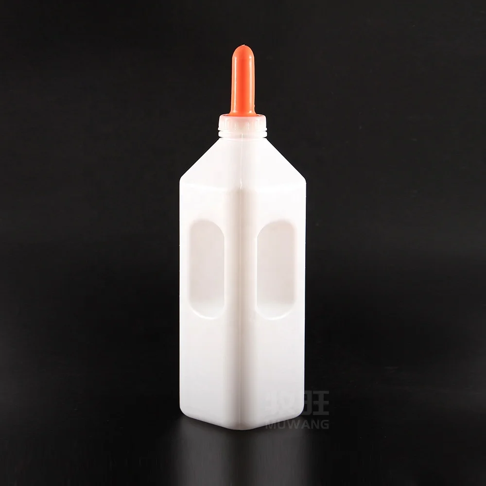 Calf lamb goat Milk Feeder Plastic Milk Bottle 3L Feeding Milk Bottles with Nipple Teats