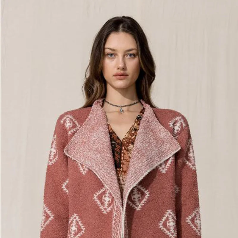 Новый осенний свитер кардиган Женский Осенний вязаный пальто новый