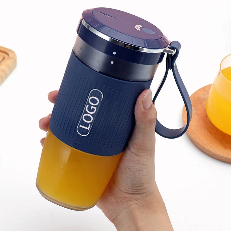 USB rechargeable portable juice cup outdoor fruit juice electromechanical juicer