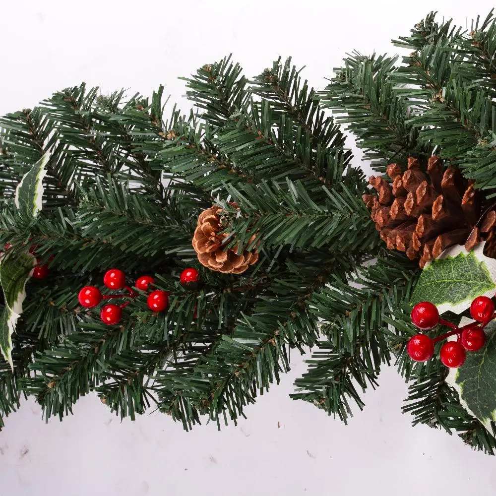 Christmas Garland Decoration Customized Artificial Cypress Plastic Pine Branch For Christmas Home Decoration