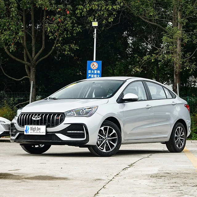 Новый высокопроизводительный седан Chery Arrizo 5GT с кожаными сиденьями автоматической коробкой передач размер шин R17 FWD