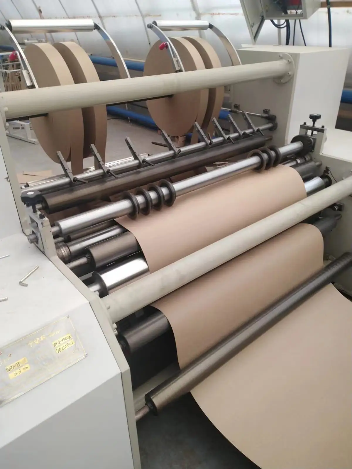 WFQ PLC  Jumbo Roll  Slitting Machine