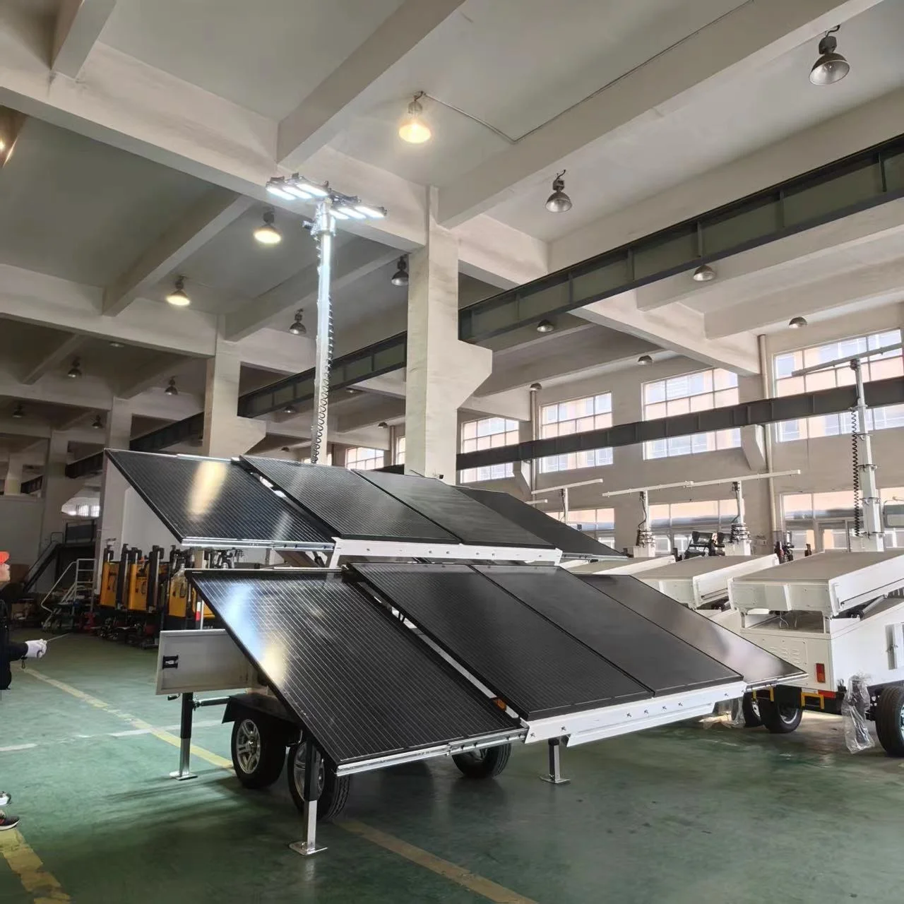 Hot 4KW new design  hydraulic solar panel  storage power house solar trailer