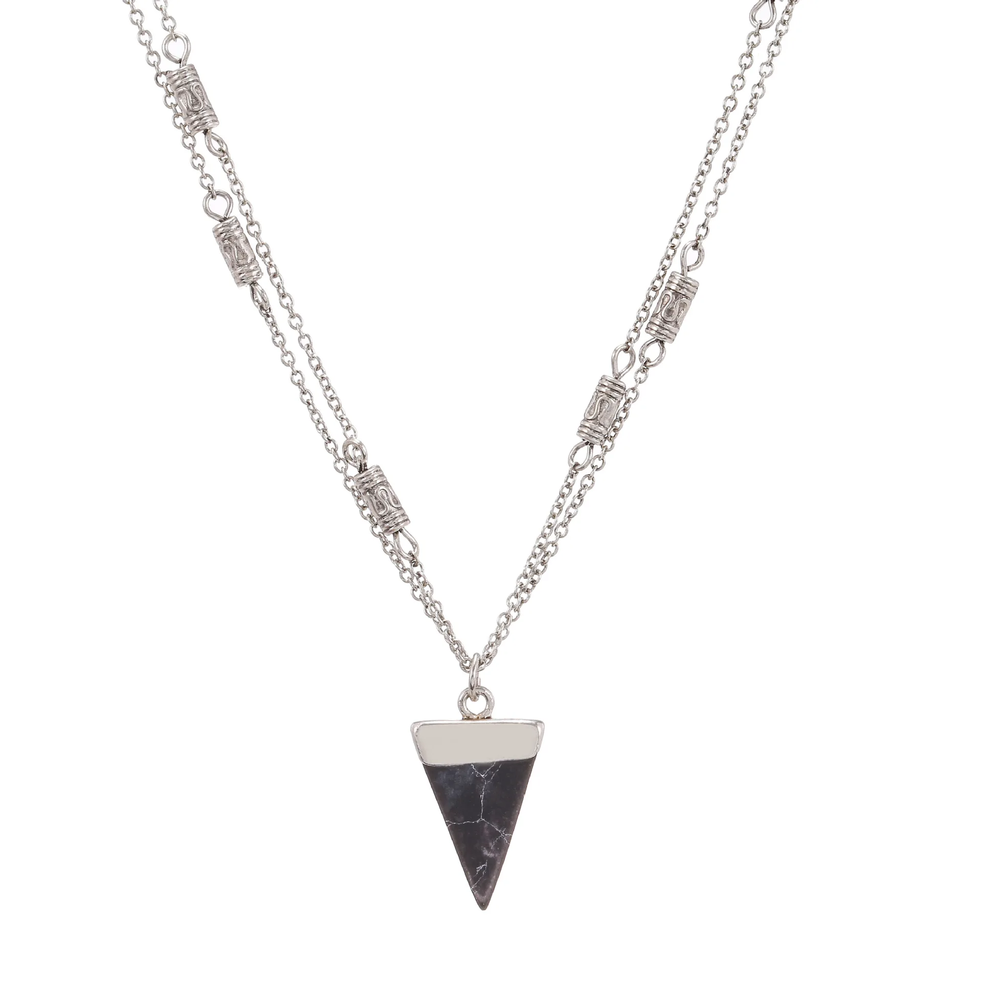 2021 New Fashion Black Turquoise Pink Crystal Triangle Pendant Necklace Clavicle Chain Necklace
