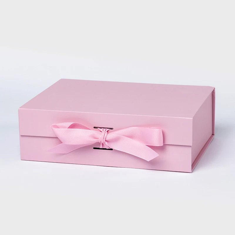 Wholesale 1200g pink white black cardboard paper wedding favour invite boxes luxury simple wedding dress boxes with custom logo