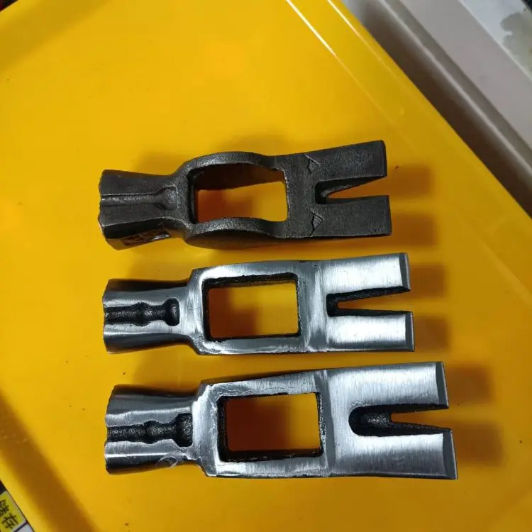 solid high hardness magnetic and anti-slip   hammer carpenter claw hammer for Kuwait and Middle East market