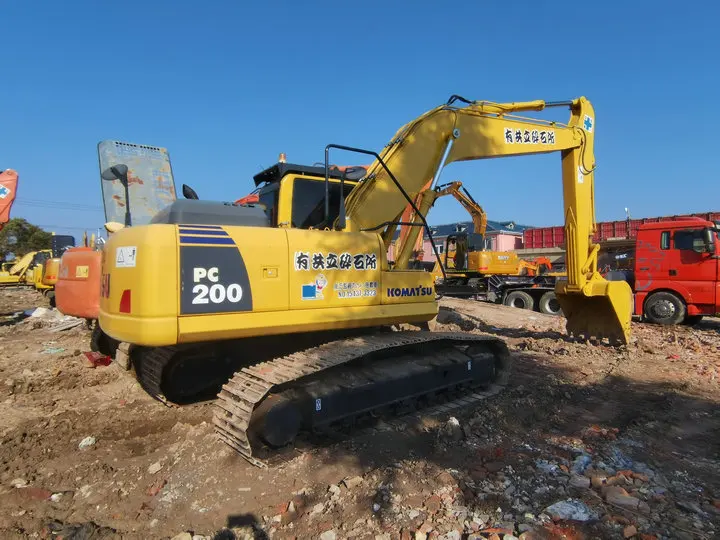komatsu Pc200  Excavator High durability and reliability  used Heavy Duty EquipmentUsed Excavator Pc 200-8 pc210 pc220 sale