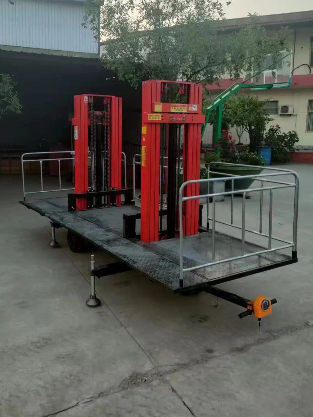 Автомобильные строительные леса