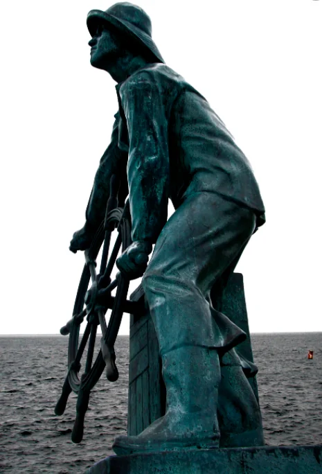 Налог человек руль моряки корабль лидер рыбака памятная бронзовая скульптура