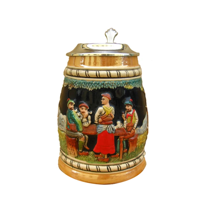 High Quality German Style Souvenir Ceramic Beer  mug with lid for wholesale