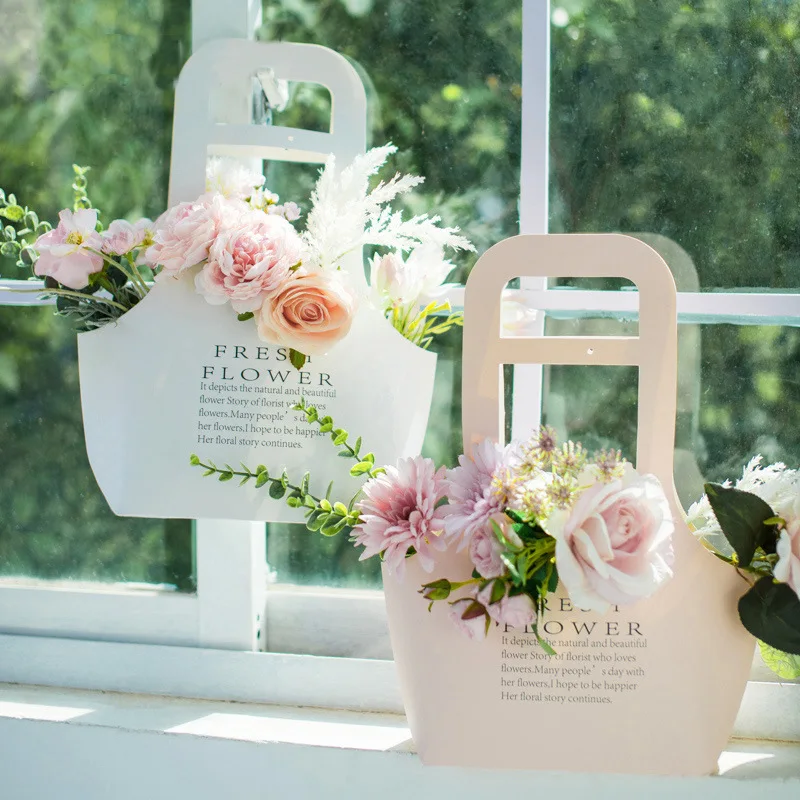 Hot Seller Wholesale Kraft Paper Bag for Flower Trapezoid Flower Packaging Bag Florist Material Flowers Holder