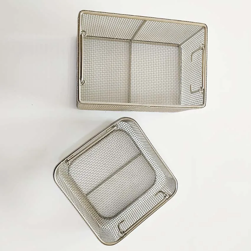 Small 316 Stainless Steel Wire Mesh Storage Basket for Efficient Storage and Straining Buckets