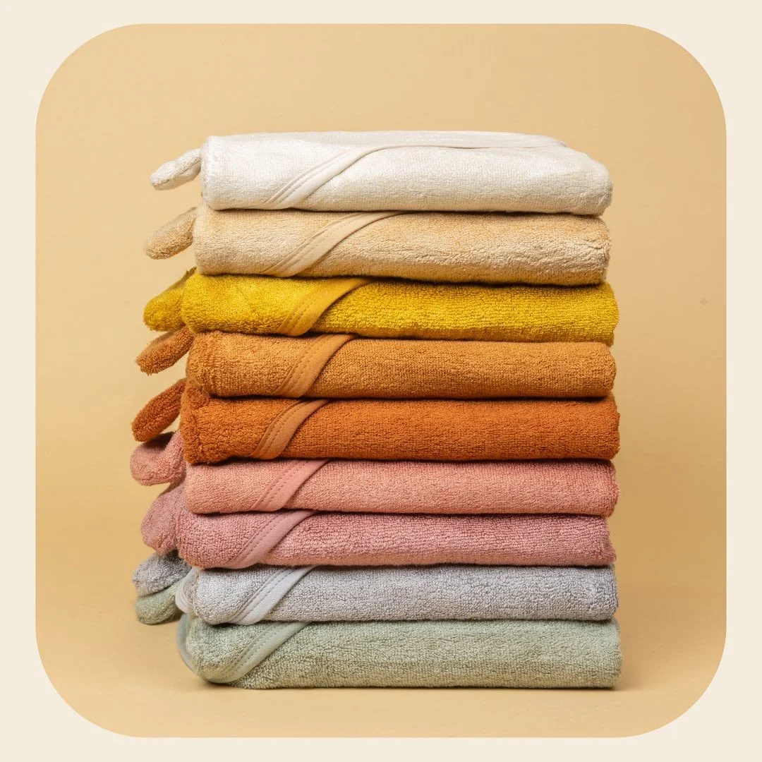 Super soft bamboo cotton terry cloth water absorbent baby hooded bath towels with ears for newborn babies