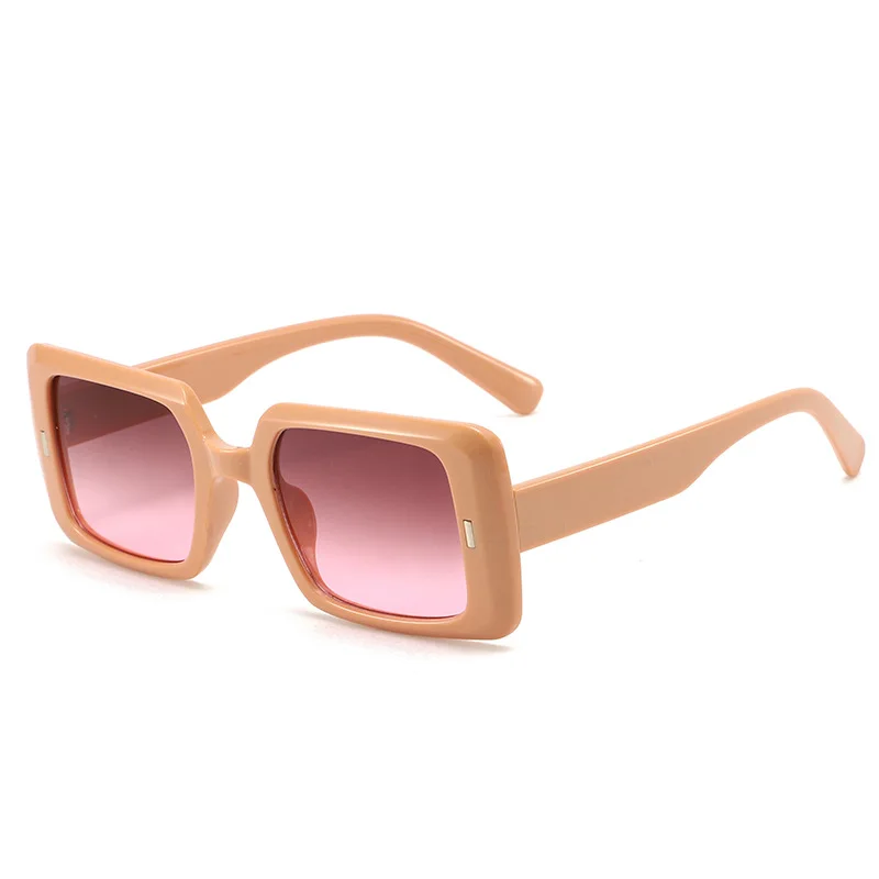 2022 New Square-Framed Fashionable Sunglasses Vintage rivet sunglasses Street Photography Sunglasses