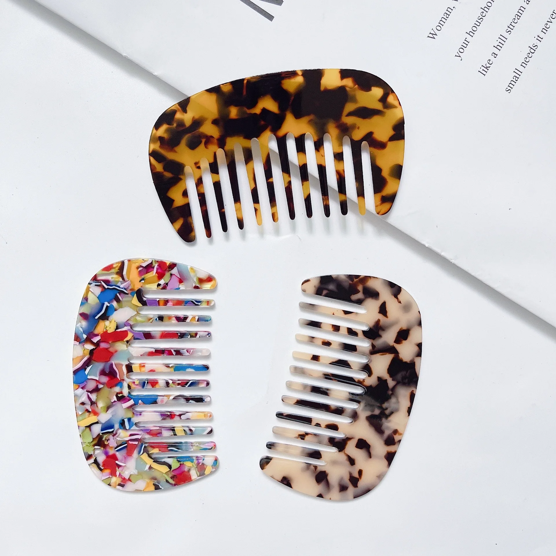 Custom Anti Static Detangle Acetic Acid Hair Comb Portable Marble Cushion Wide Tooth Hair Brush Cellulose Acetate Comb