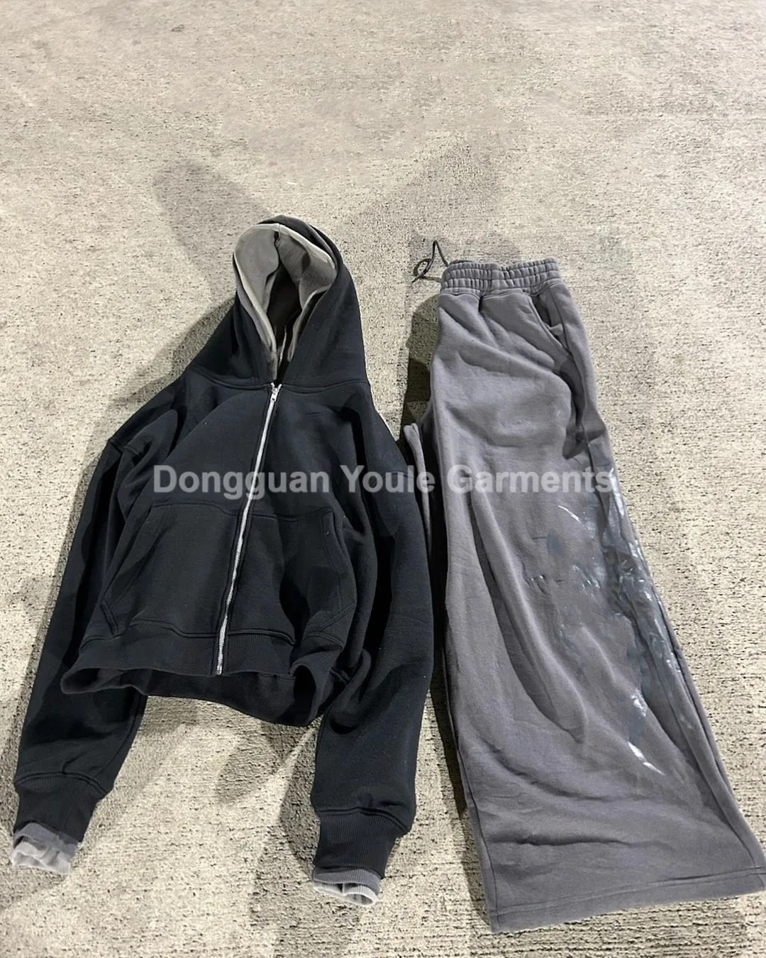 QYOURECLO Custom Logo Fleece Cotton Oversized Zip Up Triple Wrist Cuffs Mens Embroidery Patch Triple Hood Hoodies