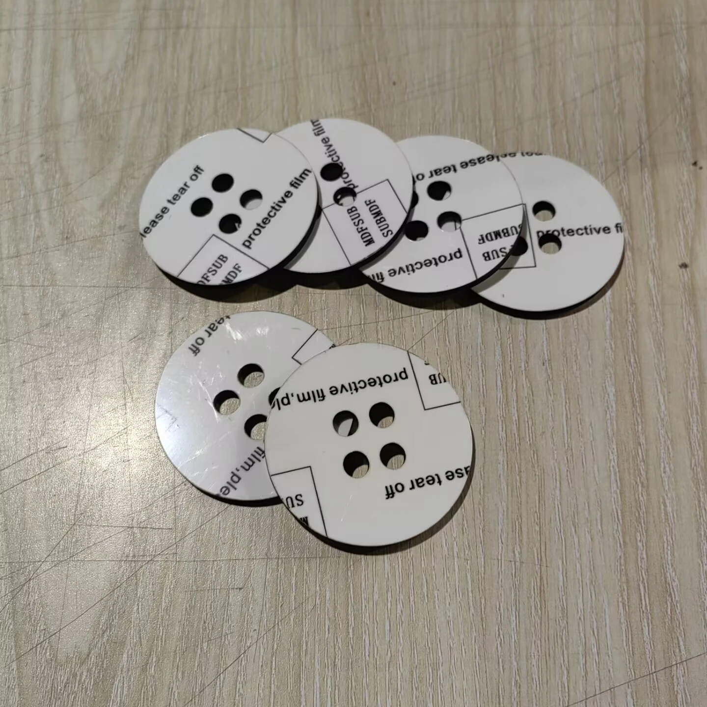 MDFSUB пустые деревянные двусторонние круглые сублимационные ДВП пуговицы для одежды с 4