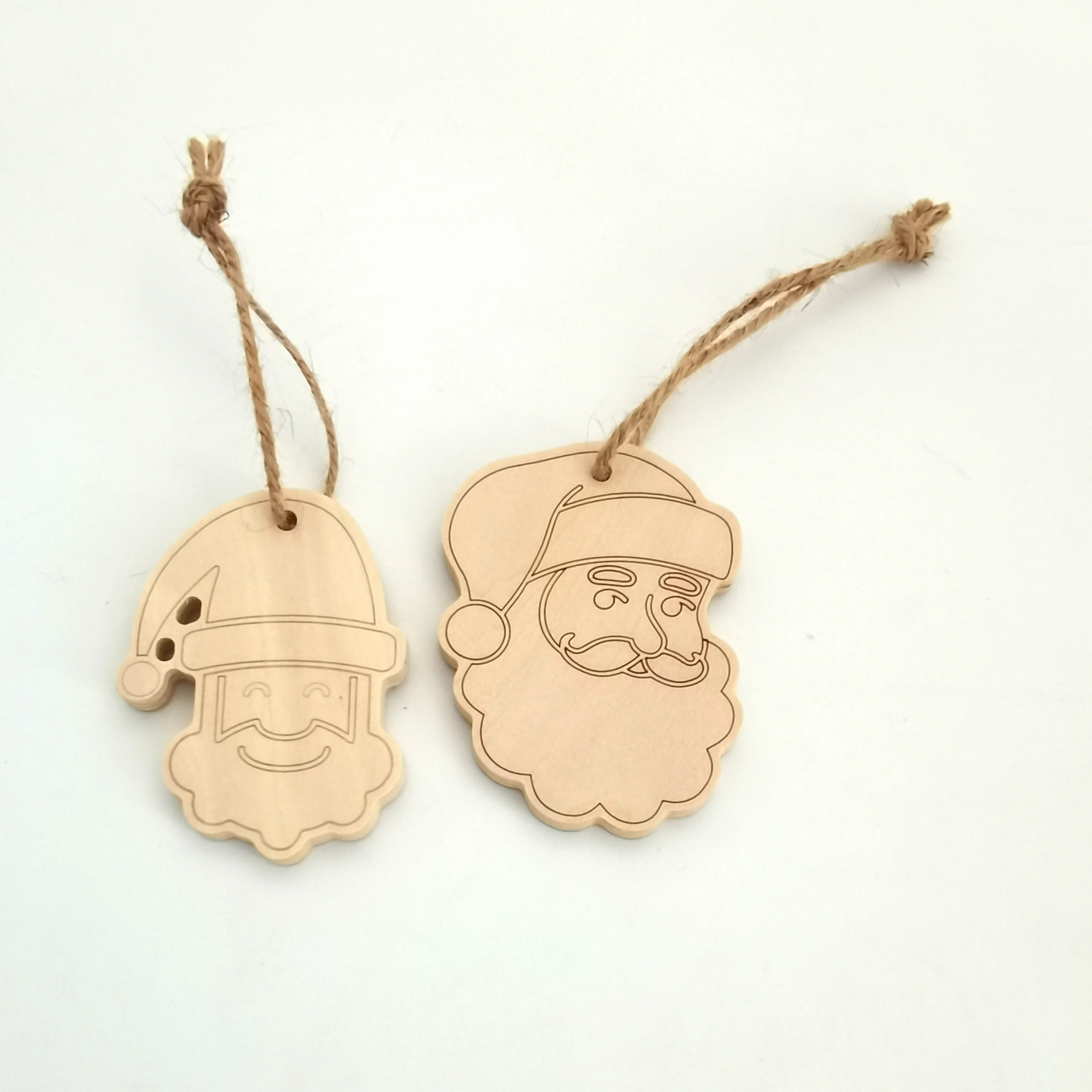 Multiple Designs Thick Plywood Christmas Hanging Ornaments Holiday Decoration Factory Direct Ornaments for Christmas Tree