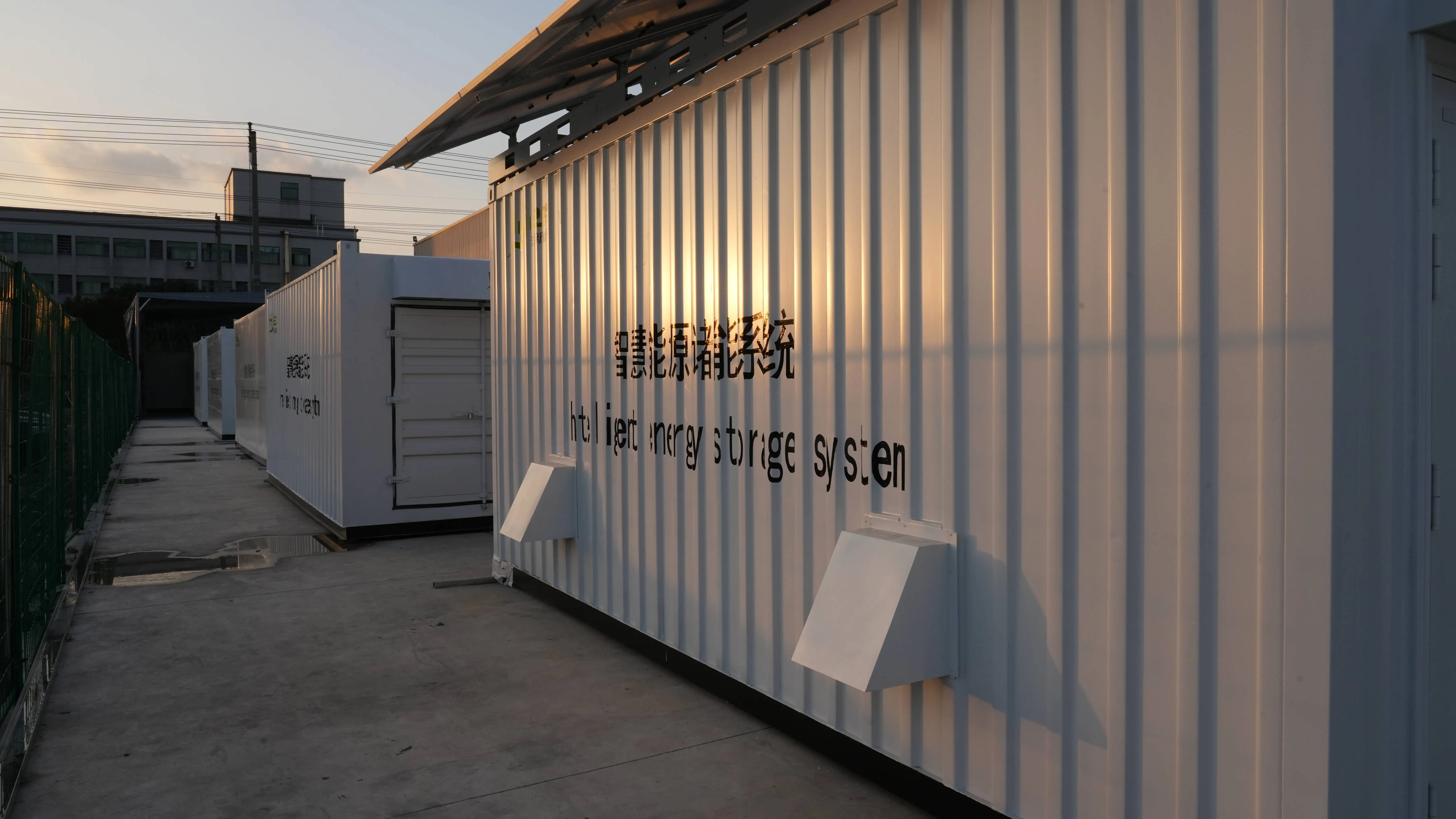 Lithium 2mwh Utility 500kwh Battery Microgrid Energy Storage Container