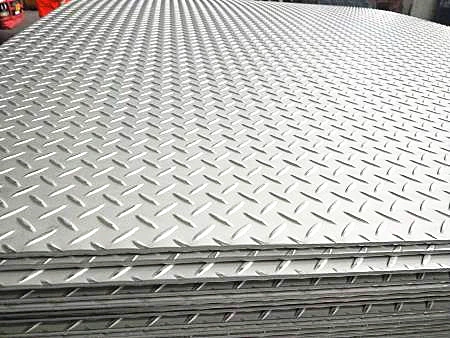 SPCC SPCD 4x8 S235JR Hot rolled mild steel 2.5 mm thick chequered steel plate