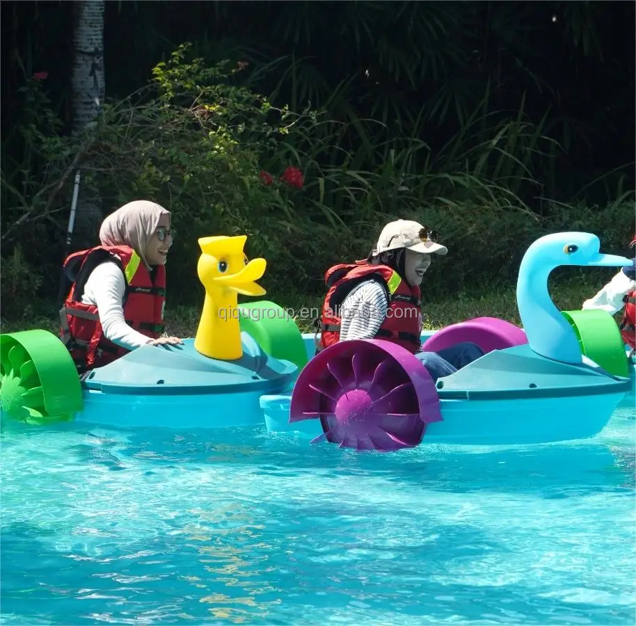 New style animal duck shape plastic rowing water kids hand paddle pedal boat for swimming pool