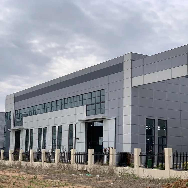 Modern Chinese Prefabricated Prefab Light Painted Steel Structure Warehouse Shed Large Span Steel Structure Workshop