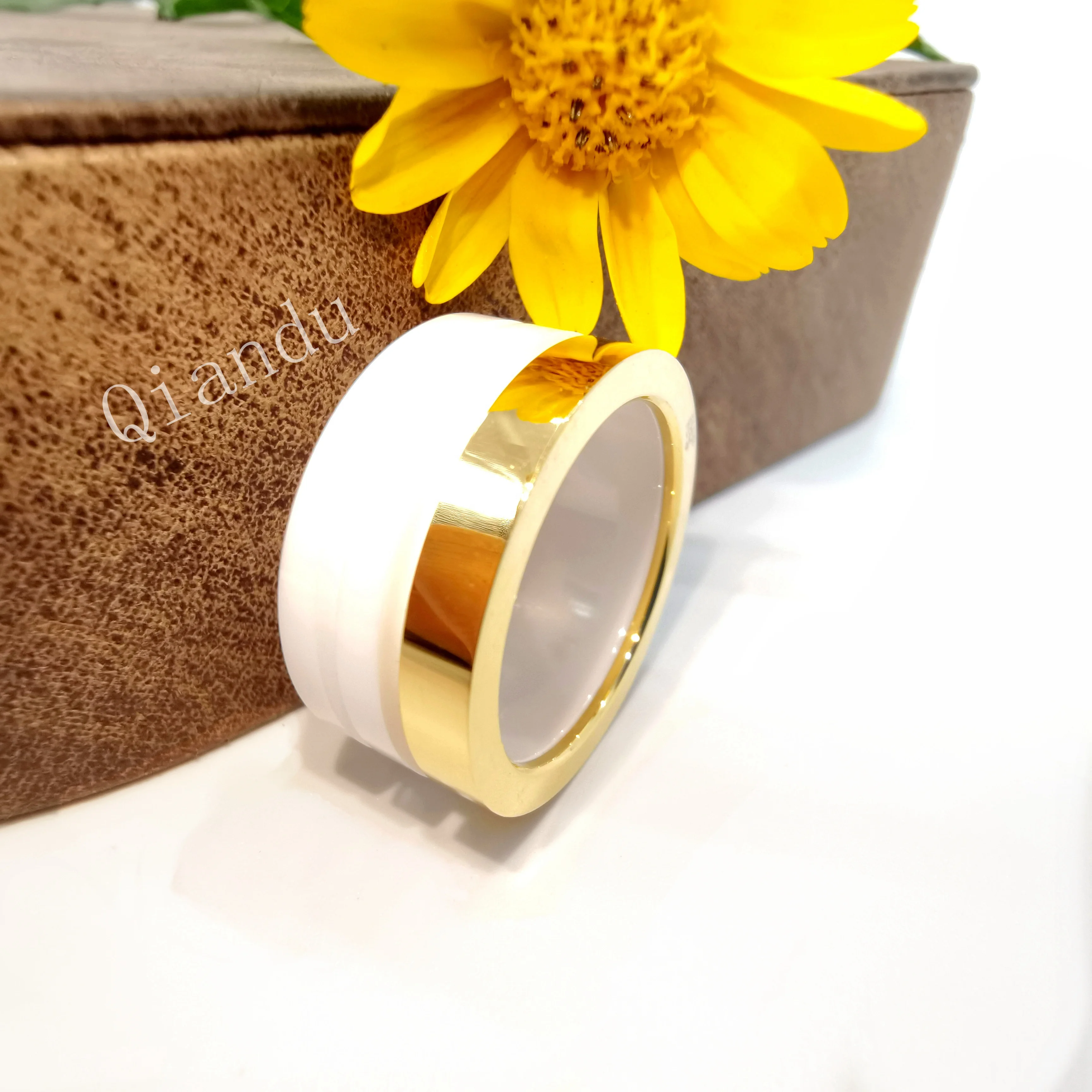 2023 Valentine 18k Gold Plated Wedding Ring for Men Eternity Band Ring Reinforced Ceramic Stainless Steel Jewelry