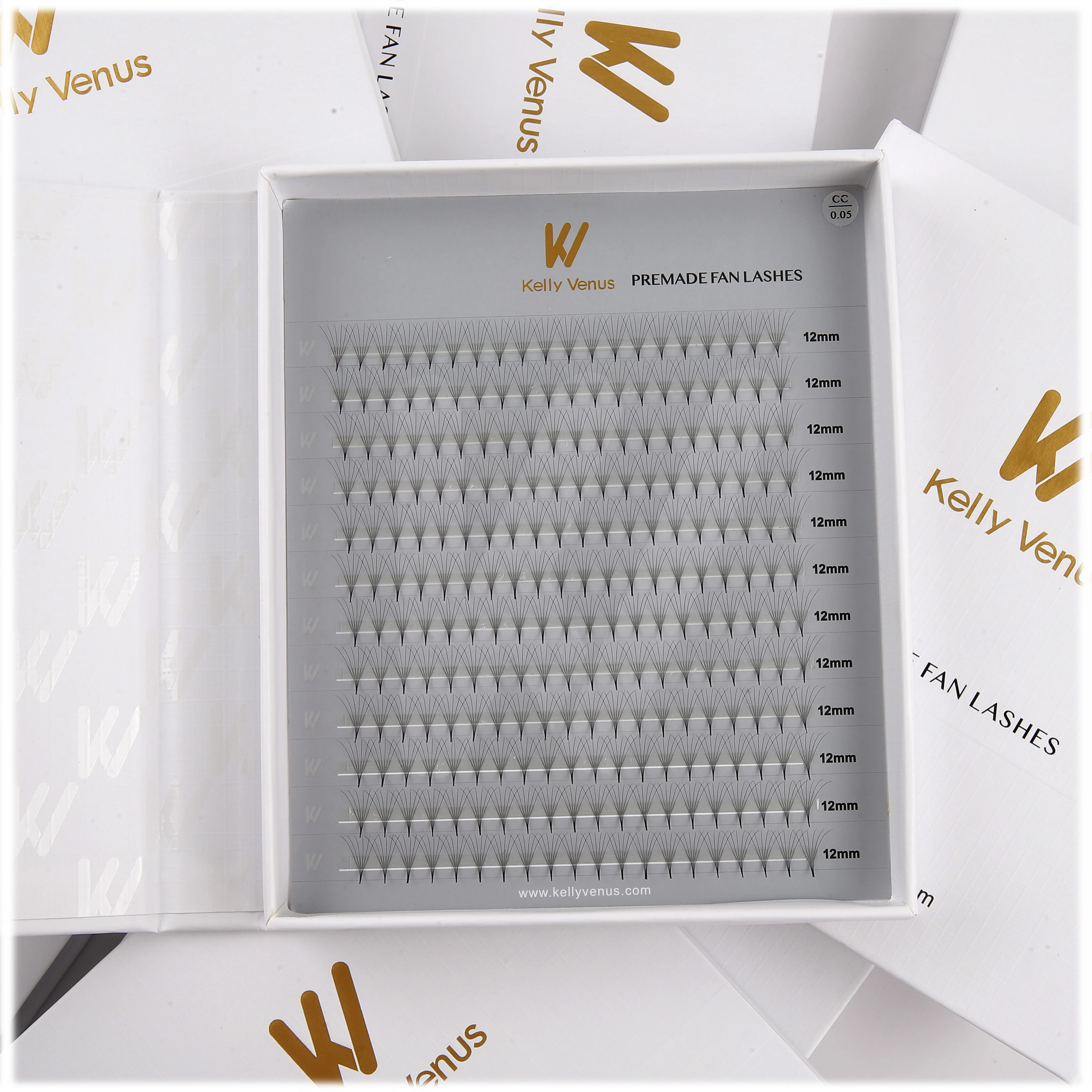 Custom Logo silk eyelash extension wholesale volume lash extensions flat premade volume fans eyelash extensions