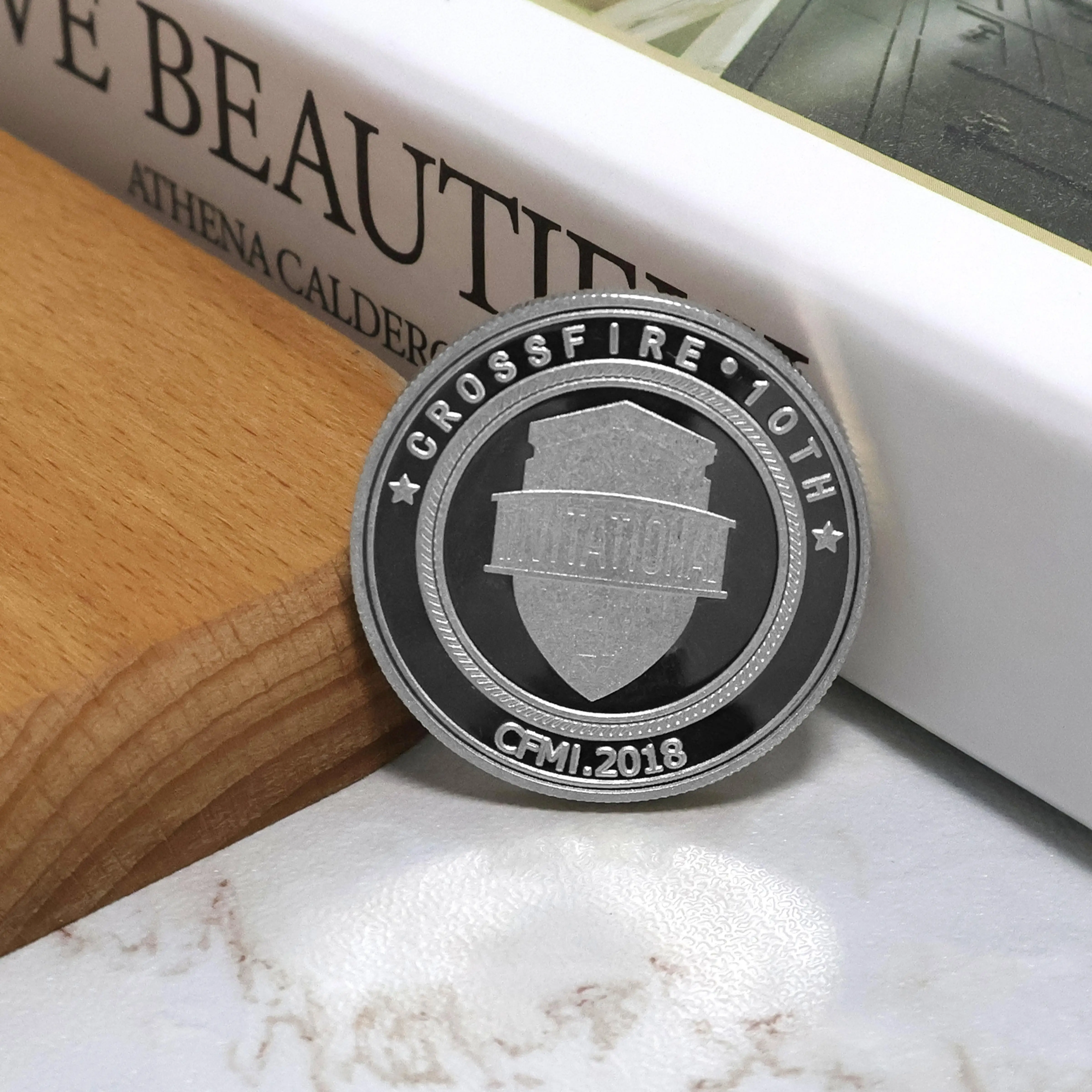 wholesale custom 1oz 999 Fine Silver double side embossed Metal Commemorative Maya Mexican Coin with arylic case