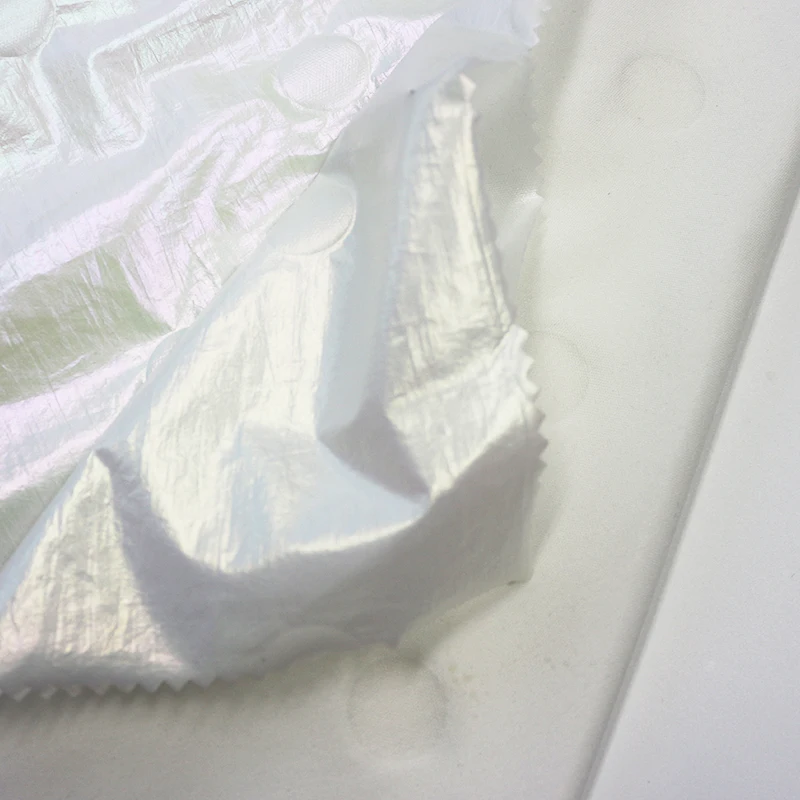 20D 100% Nylon Waterproof Ripstop Taffeta Quilted Lining Fabric for Down Jackets with Low Price