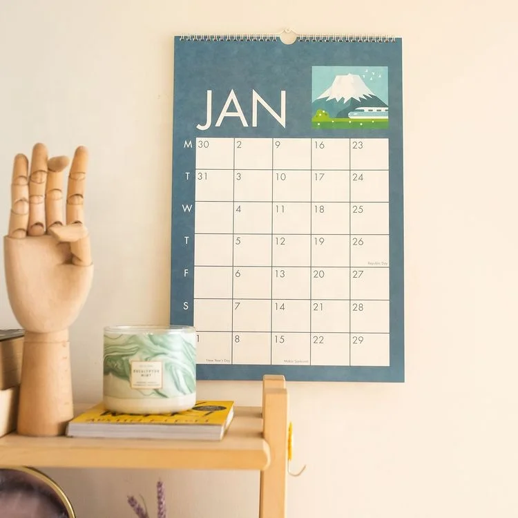 Wholesale Custom Tear Off Business Calendar 2024 New Year Weekly Monthly Planner Daily Large Wall Calendar Printing With Logo