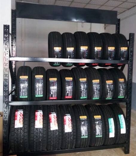 Автомобильная стойка для хранения шин