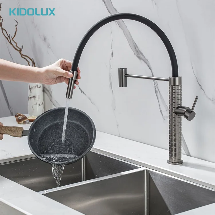 Кухонный смеситель Kidolux с выдвижным распылителем