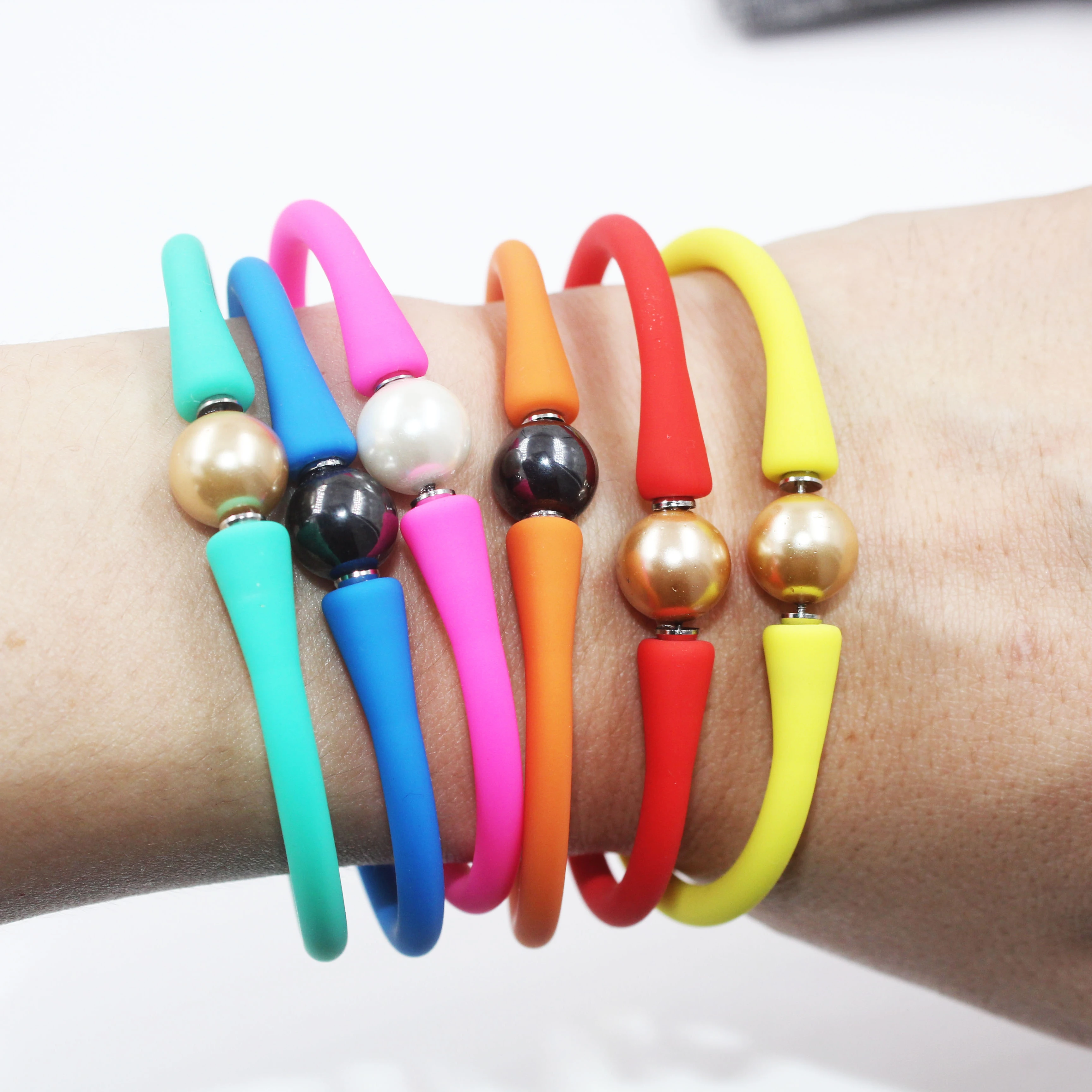 WELCOME OEM!wholesale best quality negative ion silicon bracelet custom stainless silicone bracelet necklace set