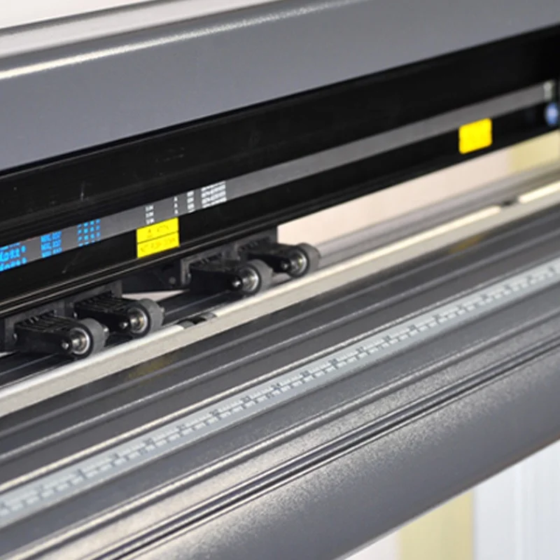 High Precision SK-1350T New design 1350mm Automatic Cutting Function Plotter