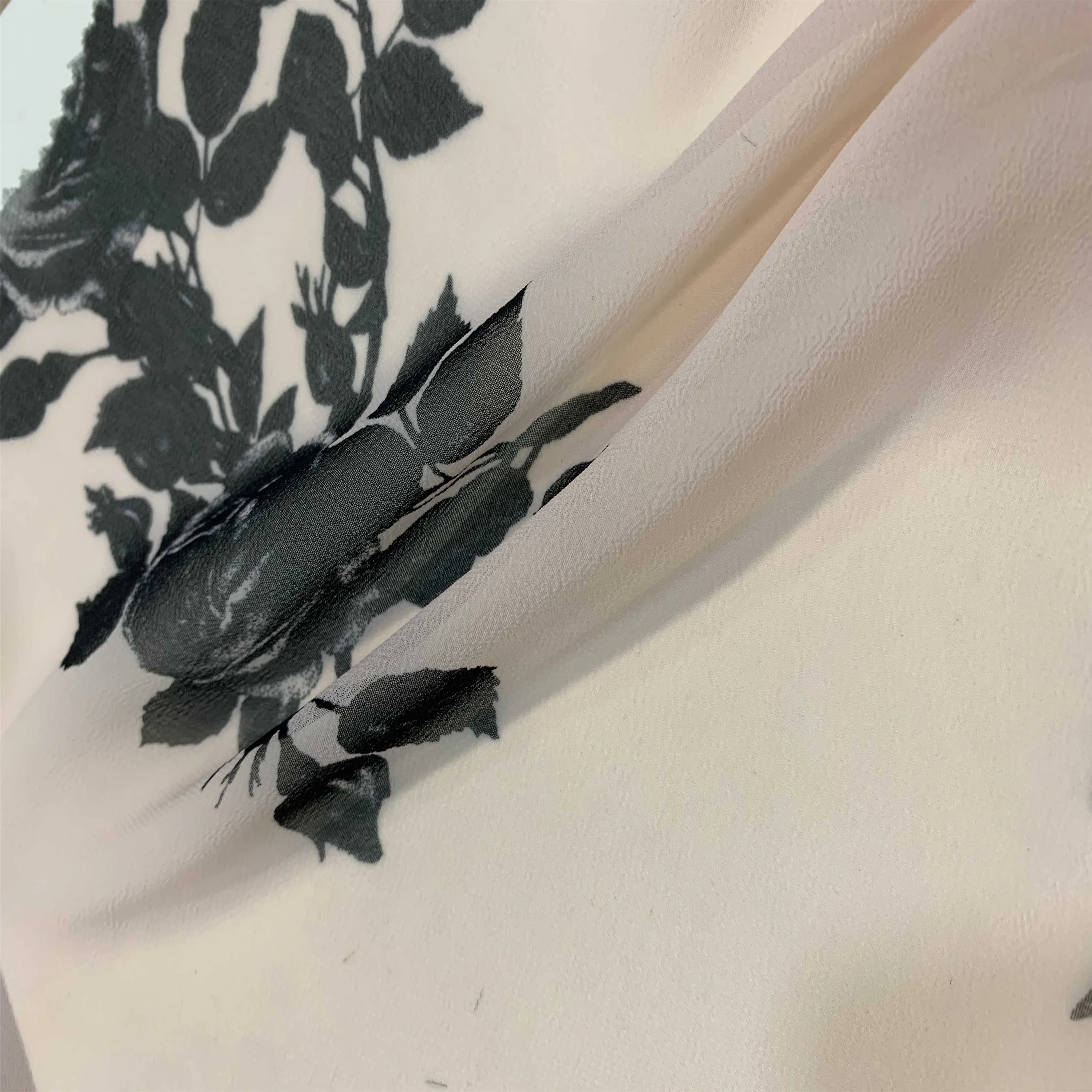 20D+26D*75D ITY False Twisting Stretch Velvet Satin Chiffon Fabric/Satin Surface