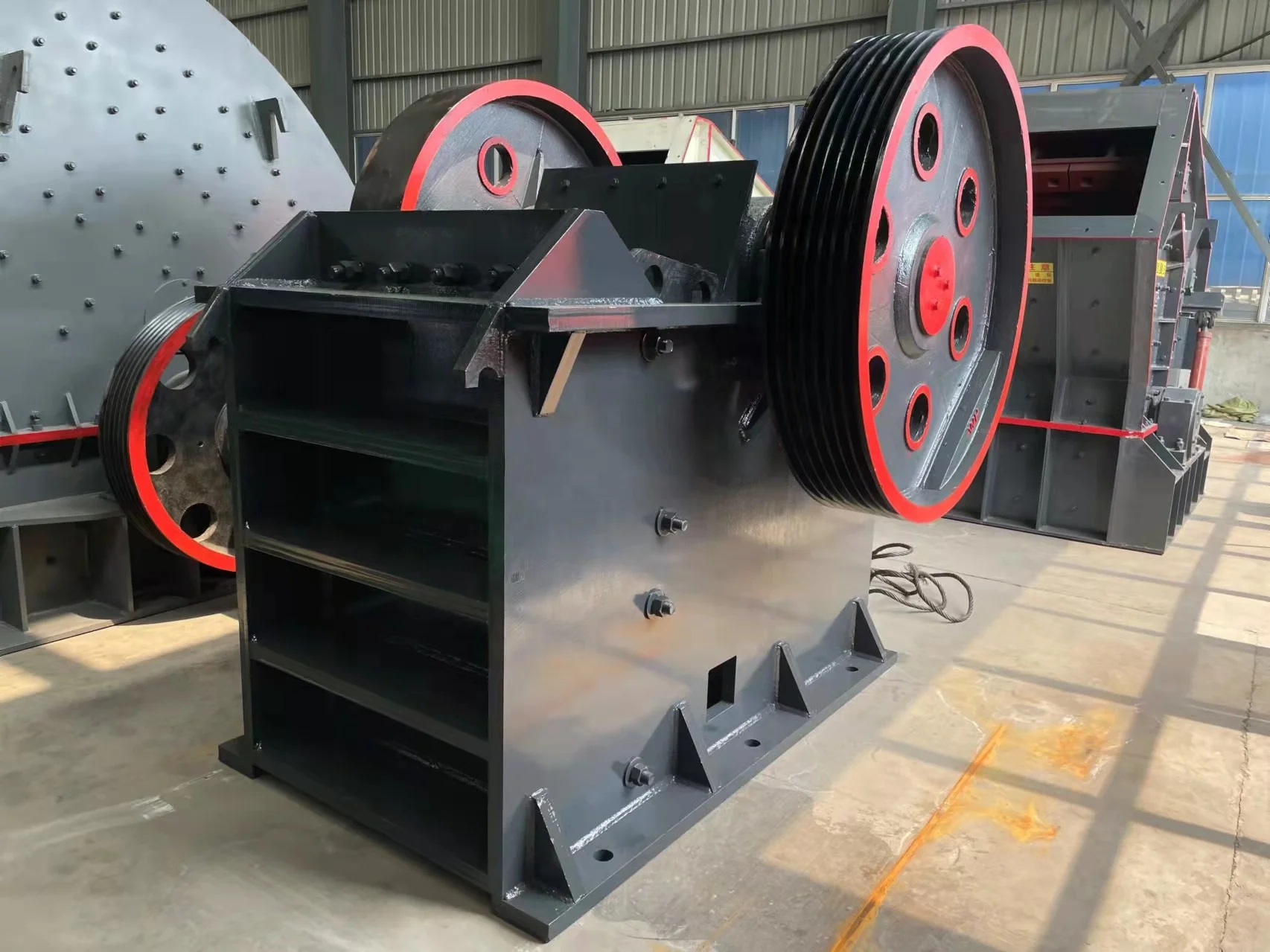 Competitive Price Most Popular Eenergy Saving High Quality Gold Ore Crusher Jaw Stone Crusher Machine pe500 x 750 For Sale