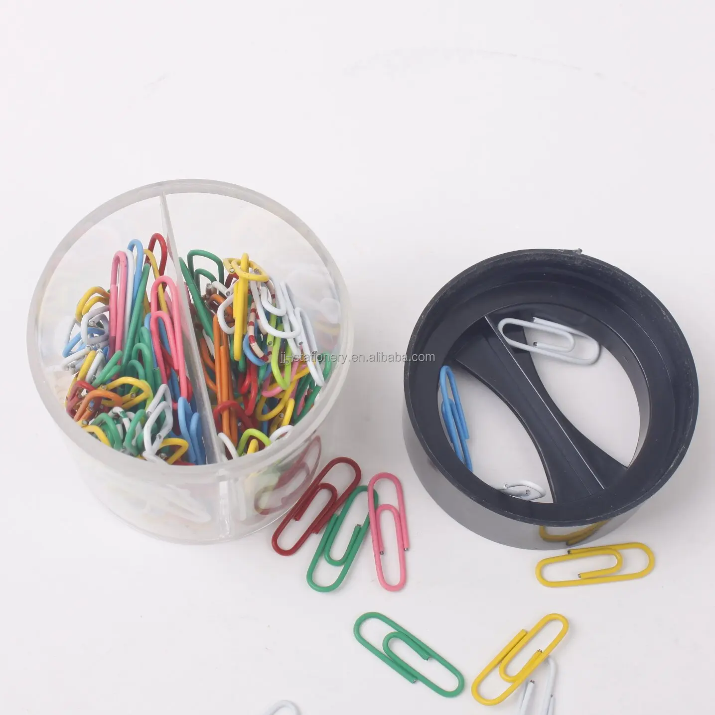 Office paper clip holder magnet clip paper clip dispenser organiser plastic cartridge desktop round needle  storage box