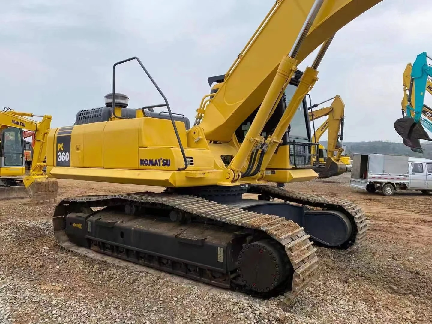 Komatsu PC360 Original excavator stable and efficient 100% ready CAT Hyundai  second-hand excavator for sale