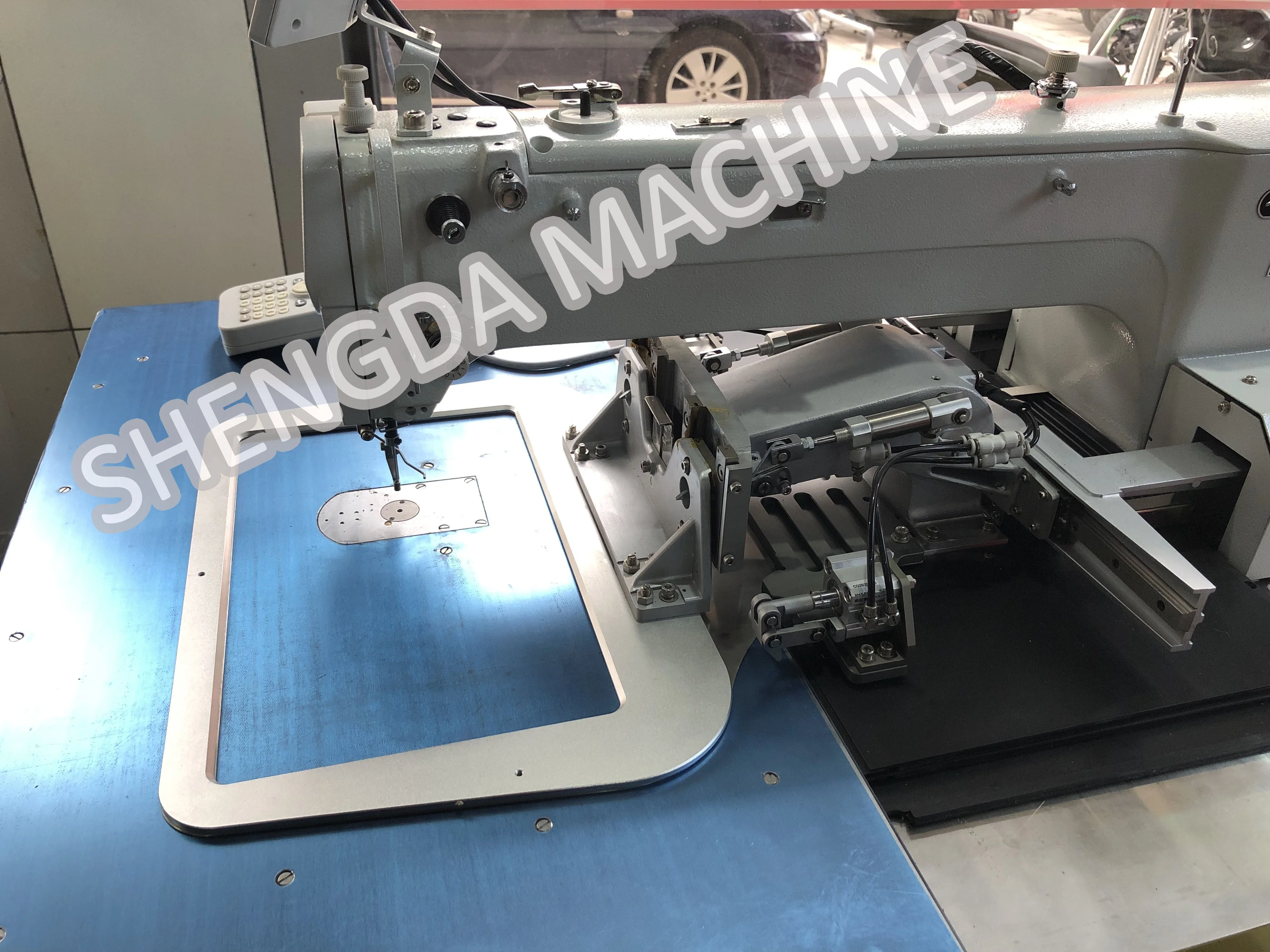 Brother Computerized Automatic Programmable Pattern Sewing Machine, High Speed Embroidery Design Sewing Machine for shoe making