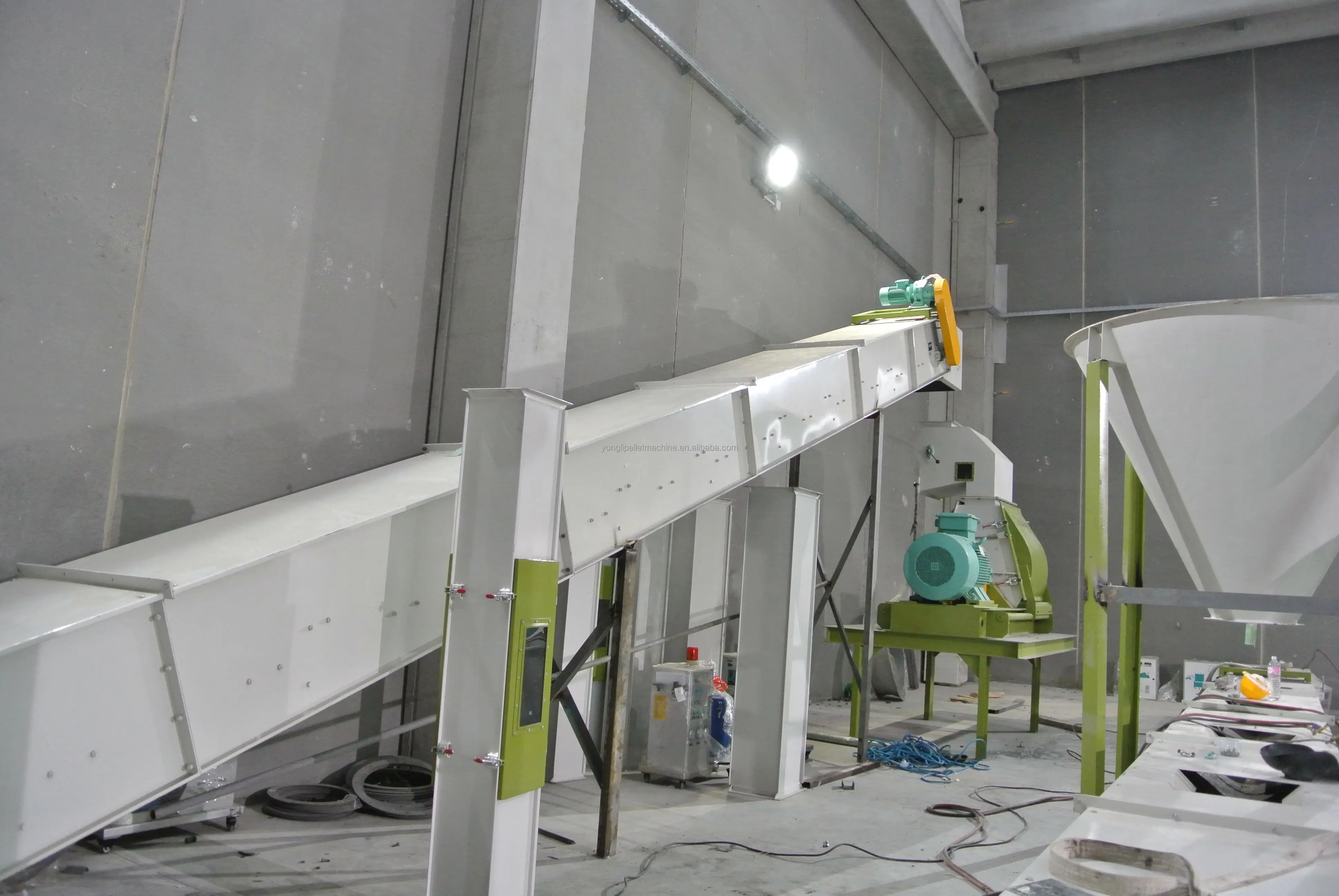 China 1-20tph High Performance Agriculture Waste Biomass Pellet Production Line PLC Control System Wood Engine Bearing