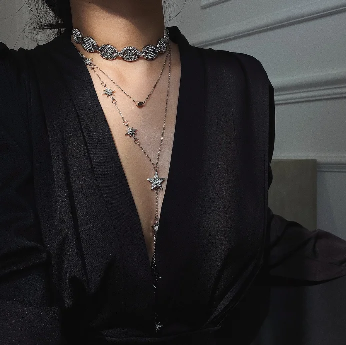 
XG1190 2020 Women new Elegant temperament heart - shaped simple star set necklace 