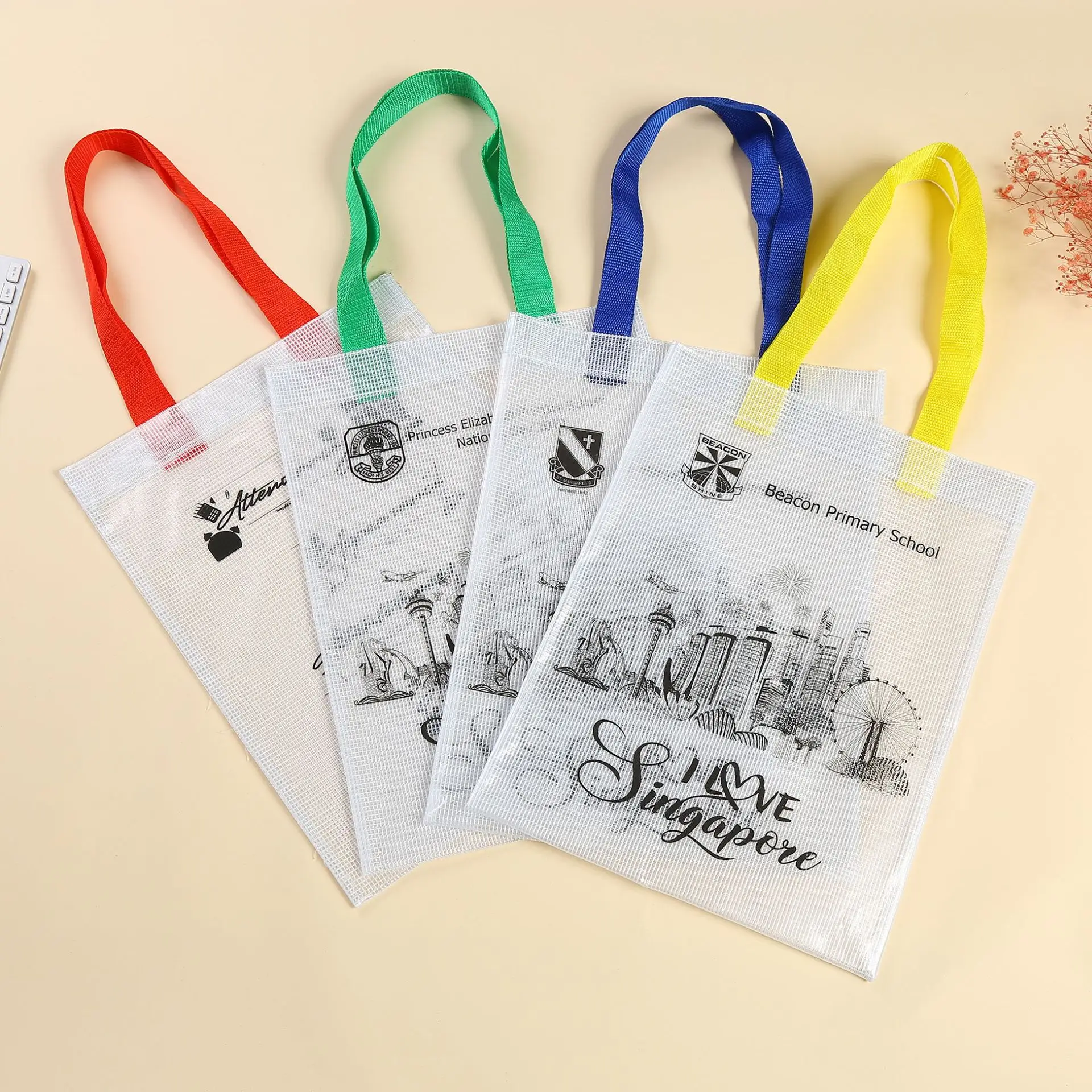 Manufacturers New Design Fashion Simple Transparent PVC Backpack Net Red Shopping Tote Bag Wholesale Can Be Customized