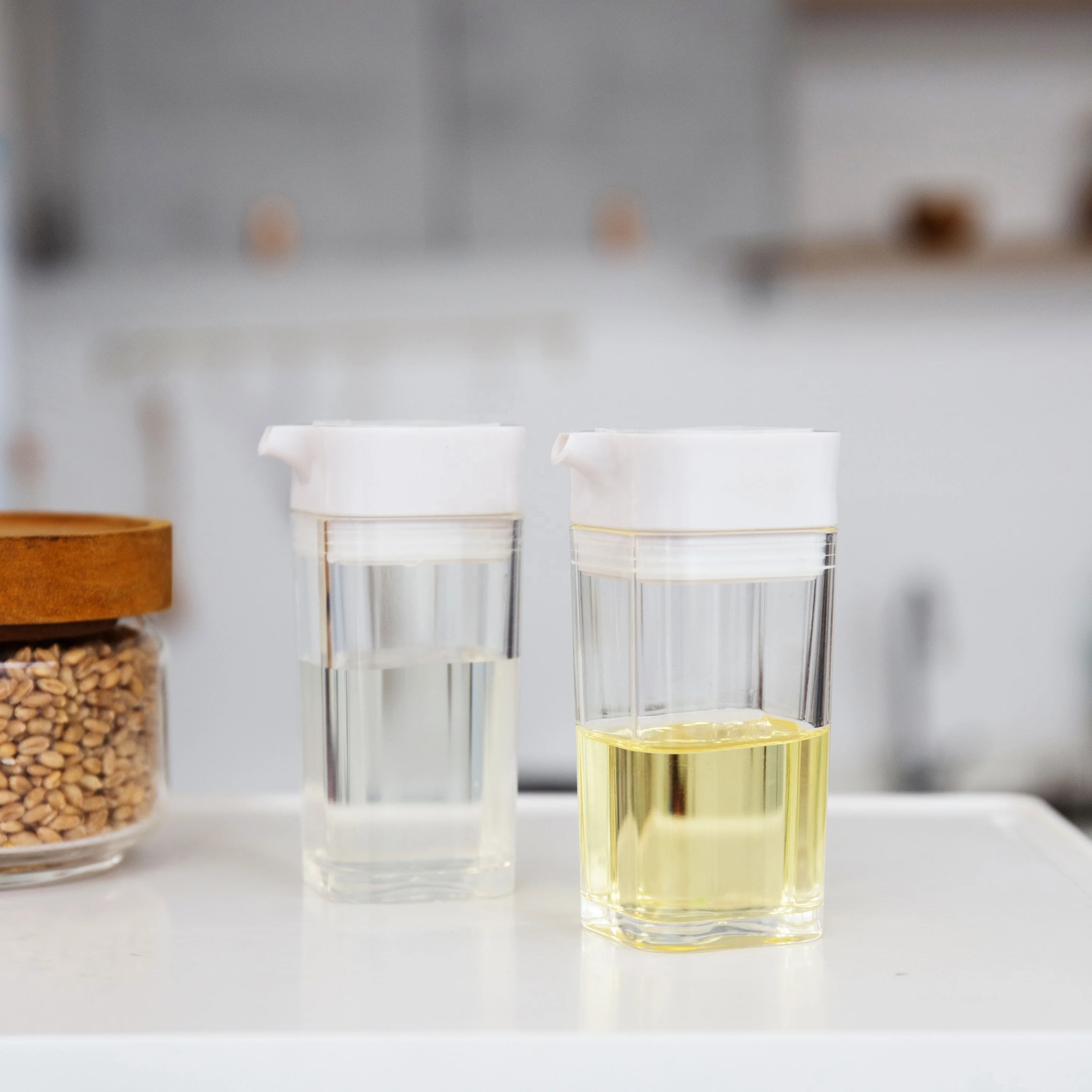 Cooking Spice Jar Organizer Spice Plastic jar Salt Bottle Oil Bottle Jars for Spice