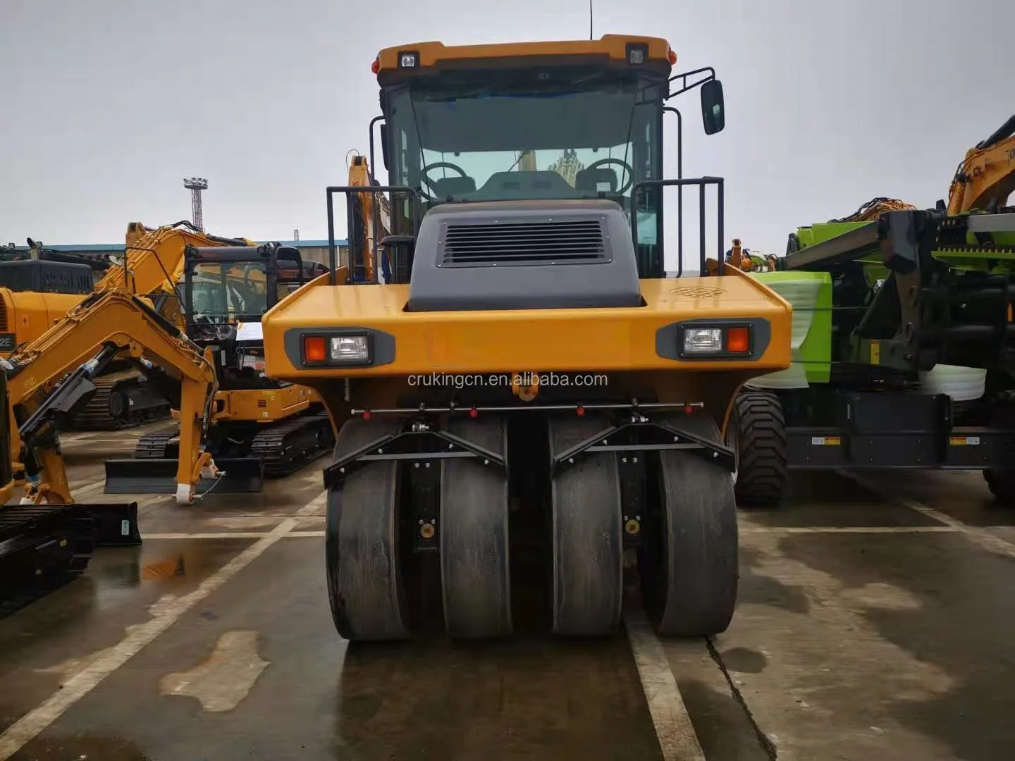 China Top Brand New 10 Ton Pneumatic Double Drums Road Roller XP103