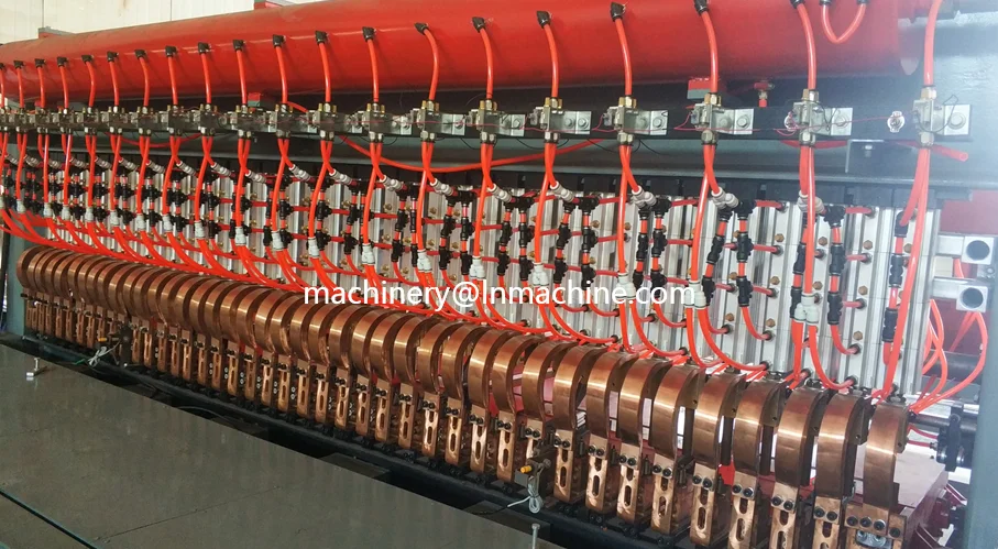 машина для сварки проволочной сетки забора